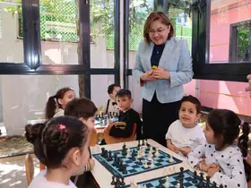 Şahin, "şehrim okulum" projesi kapsamında velilerle buluştu
