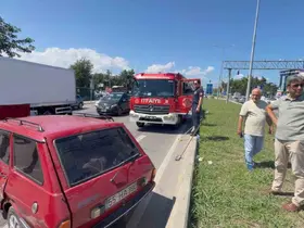 Samsun’da araçlar çarpıştı: 2’si çocuk 3 yaralı
