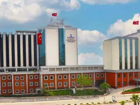SANKO Üniversitesi Hastanesi’nde robotik cerrahi ile diz protez ameliyatları başarıyla gerçekleştiriliyor
