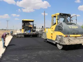 Şanlıurfa’da 14 kilometrelik grup yolunda asfalt seferberliği
