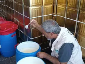 Şanlıurfa’da kaynağı belli olmayan 400 kilo şüpheli sade yağ ele geçirildi
