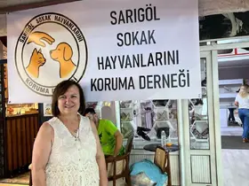 Sarıgöl’de sahipsiz hayvanlara umut oluyorlar
