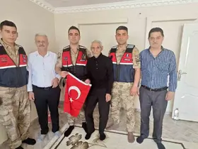Sason’da şehit babalarına Babalar Günü ziyareti
