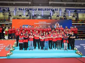 Selçuklu TEKNOSEL Teknoloji Festivali başladı
