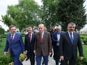 Selimiye yeniden ibadete açıldı
