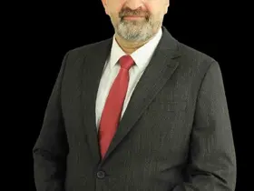 Serik Belediye Başkanı Kadir Kumbul CHP’den istifa etti
