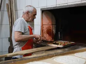 Sıcaklıkların artmasıyla, fırıncıların zorlu mesaisi başladı
