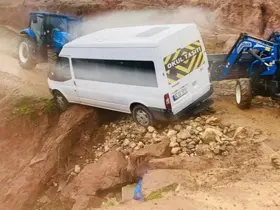 Siirt’te şiddetli yağış hayatı olumsuz etkiledi

