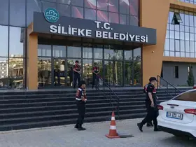 Silifke Belediyesine yönelik ikinci dalga operasyonda 3 şüpheli daha tutuklandı
