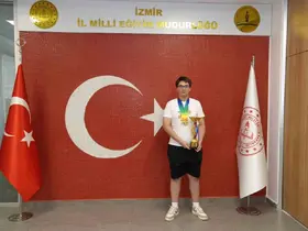 Singapur’dan İzmir’e dünya ikinciliği gururu
