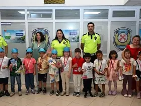 Sinop’ta minik öğrencilere polis mesleği tanıtıldı
