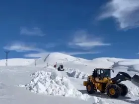 Şırnak’ta ekiplerin kar mesaisi sürüyor

