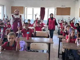 Şırnak’ta öğrencilere hijyen kitleri dağıtıldı

