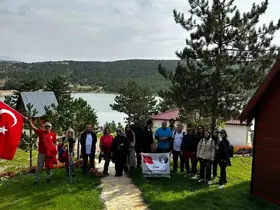Sivas-Tokat sınırında doğayla iç içe yürüyüş
