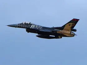 SOLOTÜRK Balıkesir’de nefesleri kesti