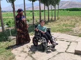 Spina Bifida hastalığı bulunan Yusuf’a akülü sandalye desteği

