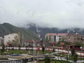 Sümbül Dağı mayısta beyaza büründü
