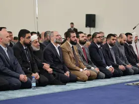 Suriye Devlet Başkanı Başkan eş-Şara, bayram namazını Halk Sarayı’nda kıldı