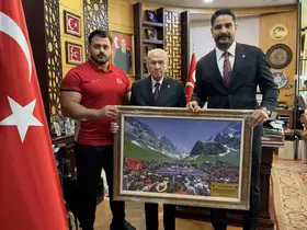 Taha Akgül ve Rıza Kayaalp’ten MHP Lideri Bahçeli’ye ziyaret
