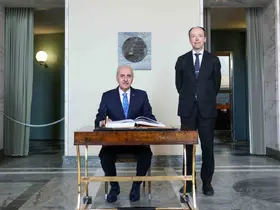 TBMM Başkanı Kurtulmuş, Finlandiya Parlamentosu Başkanı Halla-Aho ile Helsinki’de görüştü
