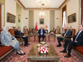TBMM Başkanı Kurtulmuş’tan AK Parti’ye ziyaret
