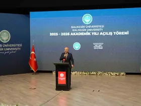TBMM Başkanı Kurtulmuş’tan ’Terörsüz Türkiye’ açıklaması: "Bir eli silahta bir eli sandıkta olmaz"
