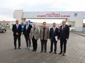 TBMM İnsan Haklarını İnceleme Komisyonu Başkanı Yanık: "Cezaevlerinde insan onuruna aykırı bir durum olup olmadığını tespit etmek için titiz bir çalışma yürütüyoruz"
