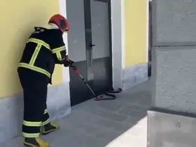 TCDD binasına giren yılan paniğe neden oldu
