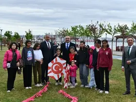 Tekirdağ’da uçurtmalar çocuklar için gökyüzüne yükseldi
