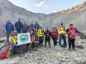 Tendürek Dağı’nın volkanik coğrafyasında doğa yürüyüşü
