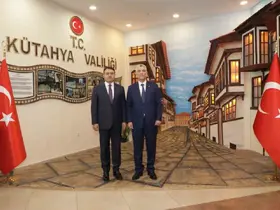 Ticaret Bakanı Bolat’tan Kütahya Valiliğine ziyaret
