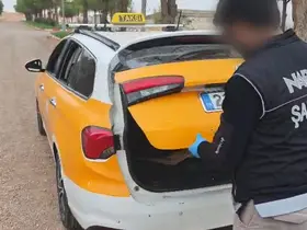 Ticari takside 2 kilo 100 gram skunk ele geçirildi
