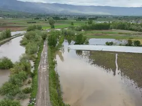 Tokat’ta yollar çöktü, sular altında kalan tarım arazileri dron ile görüntülendi
