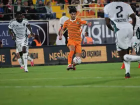 Trendyol Süper Lig: Corendon Alanyaspor: 1 - Kocaelispor: 2 (Maç sonucu)
