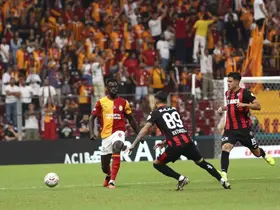 Trendyol Süper Lig: Galatasaray: 0 - Çorum FK: 0 (Maç devam ediyor)
