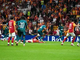 Trendyol Süper Lig: Galatasaray: 0 - Kocaelispor: 0 (İlk yarı)
