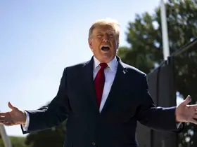 Trump: "2027’de Kanada’dan ithal otomotiv ve çelik ürünlerinde gümrük vergisi yüzde 50’ye çıkarılacak"
