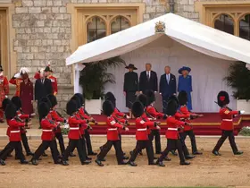 Trump, İngiltere Kralı 3. Charles tarafından resmi törenle karşılandı
