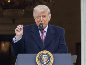 Trump: "(İran) Orada daha çok uzun bir süre kalmamız gerekmeyecek"
