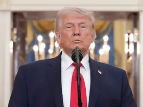 Trump: "(İran) Savaş gemilerini en iyi silahlarla yüklüyoruz, anlaşma olmazsa bunları kullanacağız"
