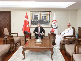 Tuğamiral Gücüyen, SG Karadeniz Bölge Komutanlığı görevine başladı
