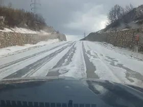 Tunceli’de dolu yağışı etkili oldu: Sürücüler zor anlar yaşadı

