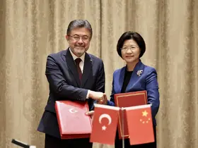 Türkiye ile Çin arasında "su ürünleri ve badem ihracatı" protokolü imzalandı