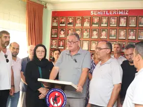 "Türkiye’nin birlik ve beraberliğini istiyoruz"
