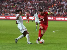 UEFA Uluslar Ligi: Türkiye: 0 - Fransa: 0 (İlk yarı)

