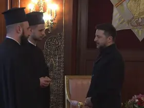 Ukrayna Devlet Başkanı Zelenskiy’den Rum Patrikhanesi’ne ziyaret
