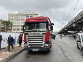 Uşak’ta tırın çarptığı yaya yaralandı
