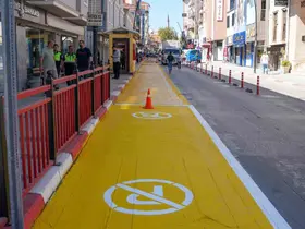 Uşak’ta yol çizgileri yenileniyor
