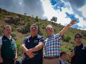 Uzman ekipler heyelan alanını inceledi
