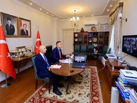 Vali Akbıyık ilçe kaymakamları ile okul güvenliği toplantısı yaptı
